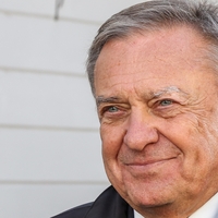 Zoran Janković ne skriva ničesar več: zdaj je razkril, kdo mu v resnici dela družbo na domačem kavču