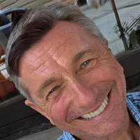 Nihče ne more verjeti, da je Borut Pahor res naredil prav to, toda zdaj se je oglasil in brez sramu ustrelil: "A vam je tamala všeč?!"