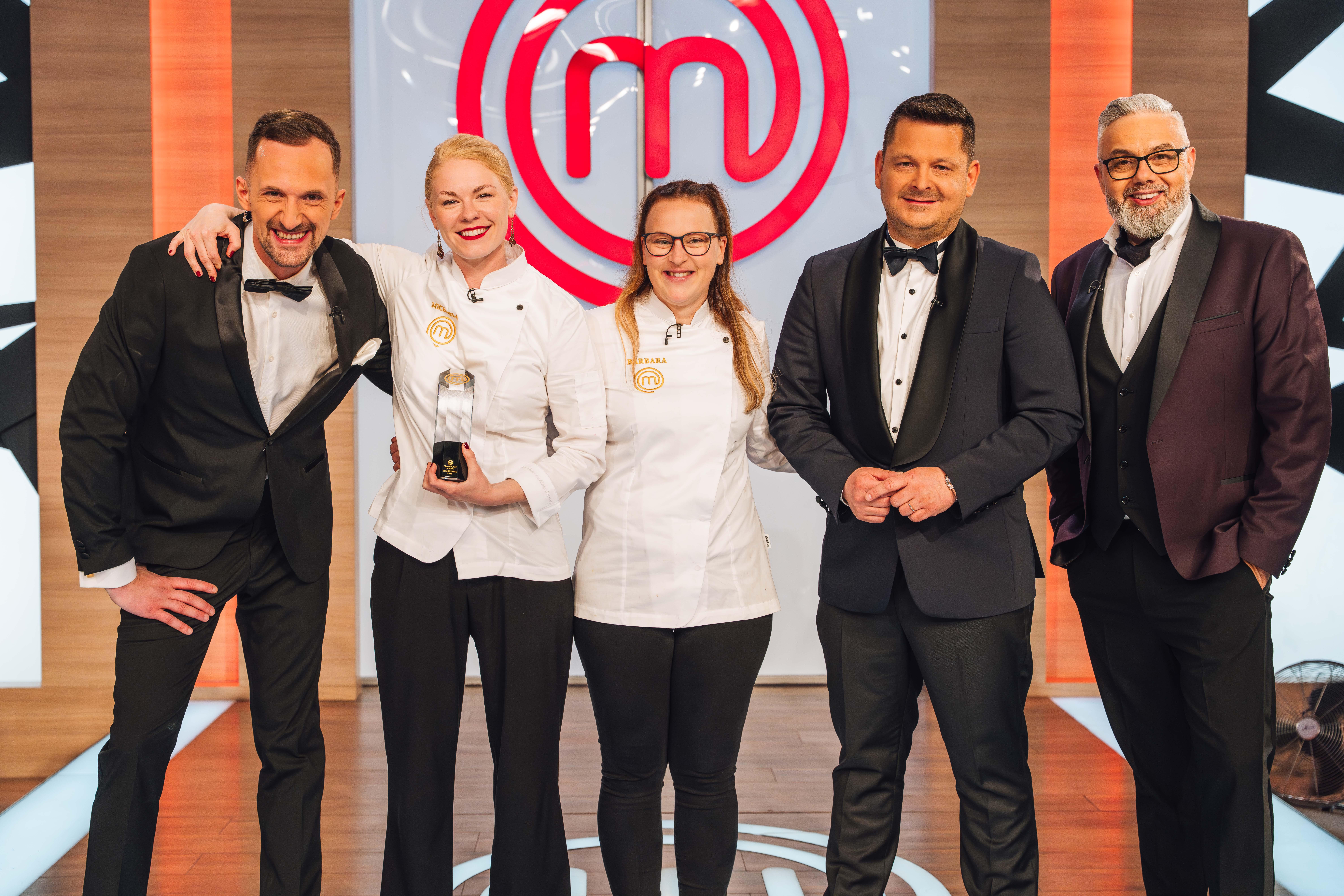 Miša Koplova potem, ko je v roke dobila MasterChef pokal: "Občutki so nepopisni" (FOTO)