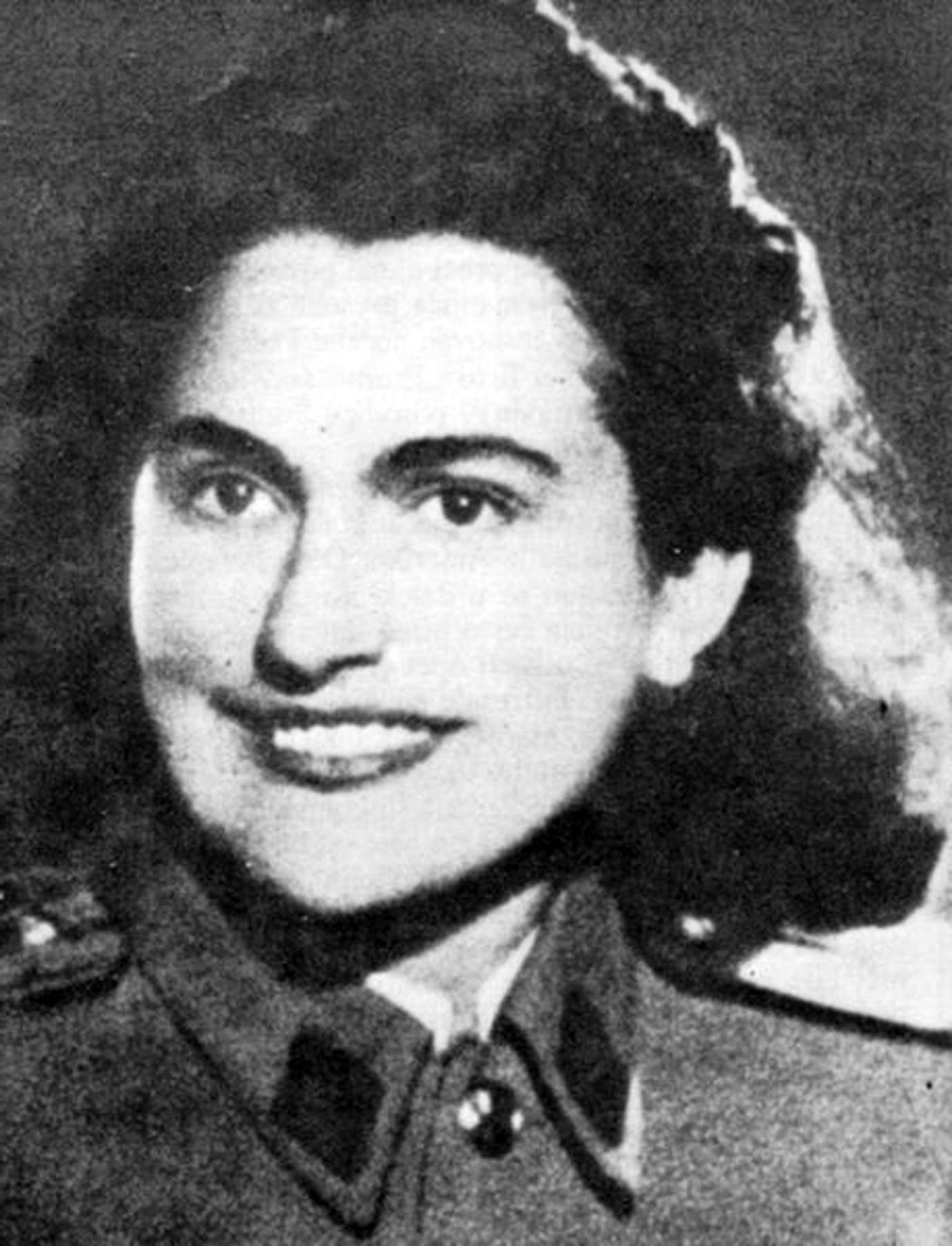 "Tistega dne, leta 1952, nama je z Zori povedala, da se bo poročila s Titom. Ostali sva brez besed."
