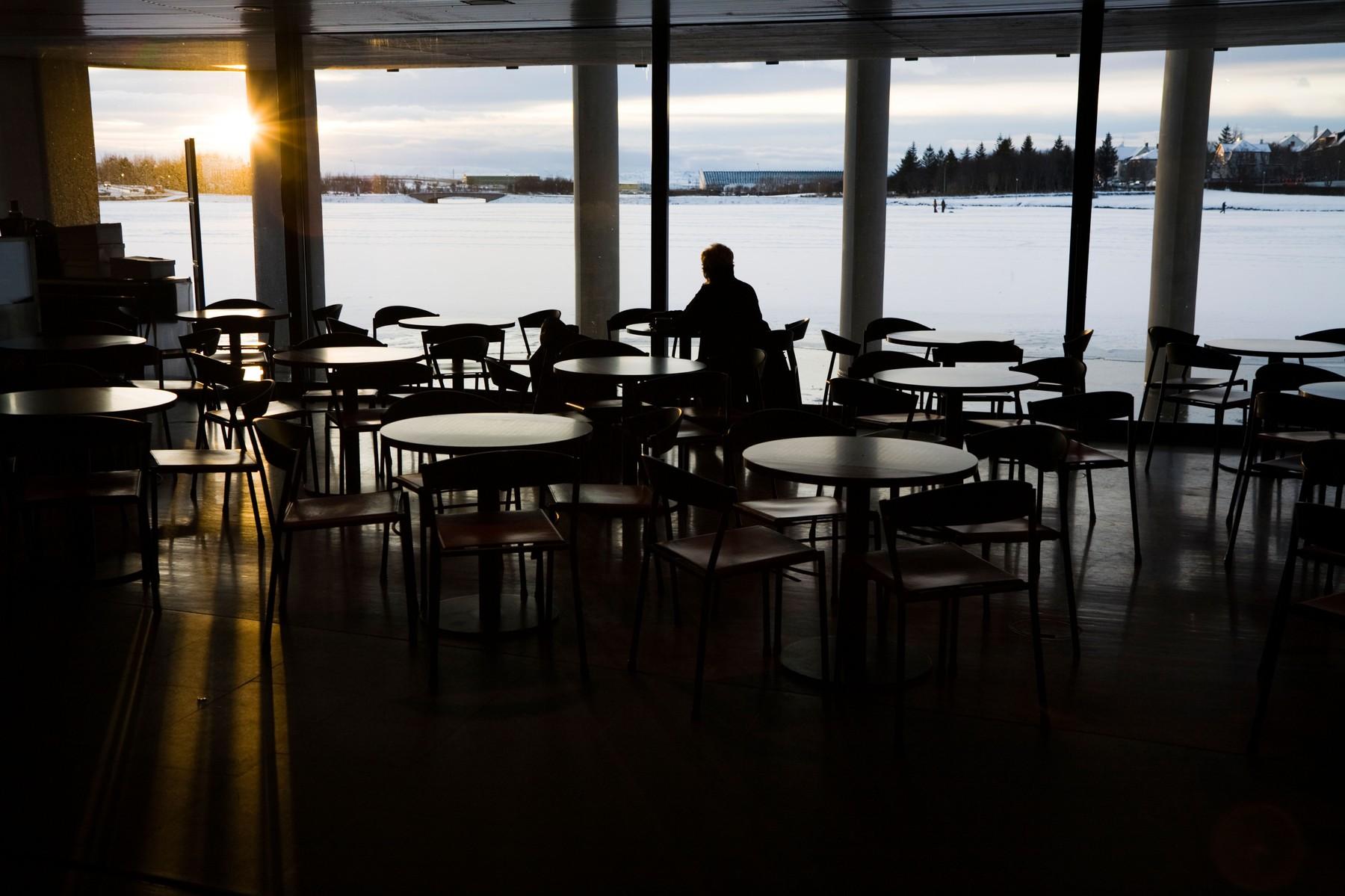 jesti sam, restavracija